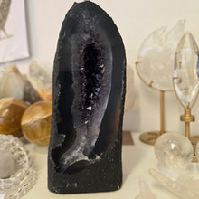 Load image into Gallery viewer, Amethyst Agate Cathedral
