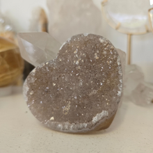 Load image into Gallery viewer, Druzy Agate Heart
