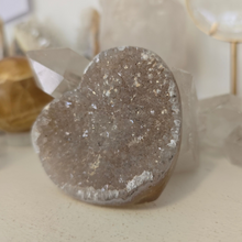 Load image into Gallery viewer, Druzy Agate Heart
