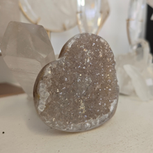 Load image into Gallery viewer, Druzy Agate Heart
