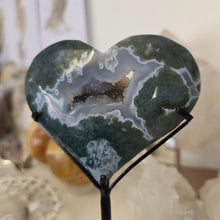 Load image into Gallery viewer, Moss Agate Heart with Stand
