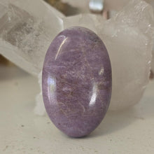 Load image into Gallery viewer, Lavender Jade Palmstone
