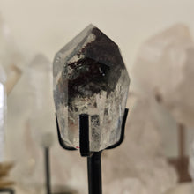 Load image into Gallery viewer, Garden Quartz Points on Stand
